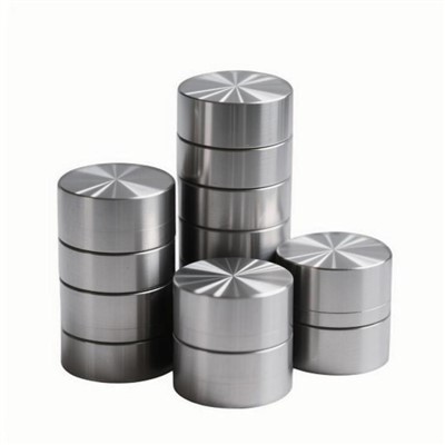 Care este rezistența șuruburilor medicale din titan?